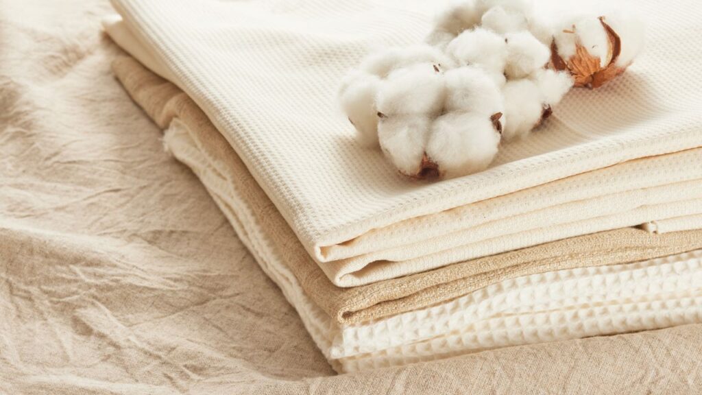 Cotton: breathable and family-friendly