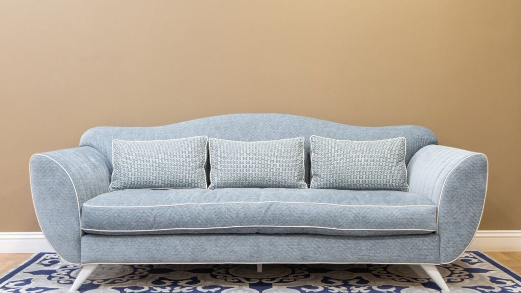 how to choose cushions for your sofa size and style